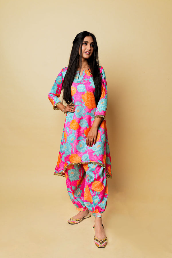 Bageecha Asymmetrical Kurta Set, Pink