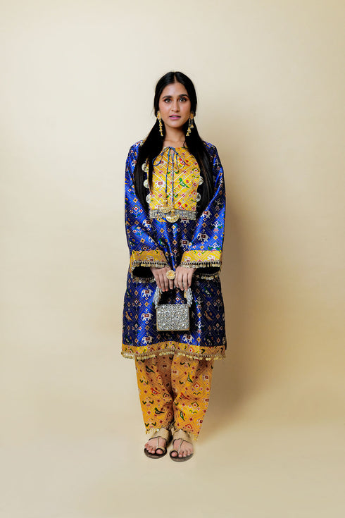 Kashmiri Patola Print Kurta Set