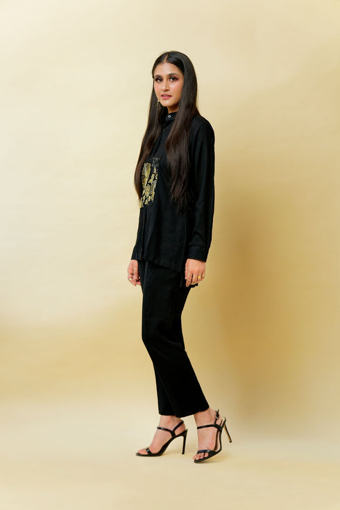 Flower Frame Hand Embroidered Linen Co-ord Set, Black