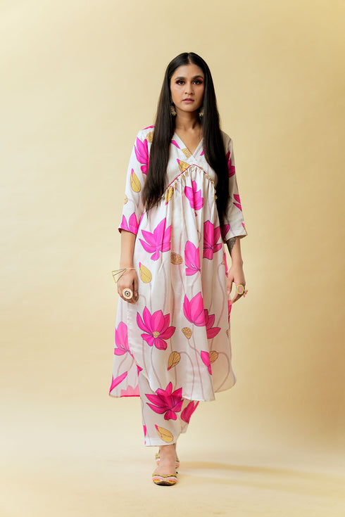 Lotus Lagoon Kurta Set, Pearl White